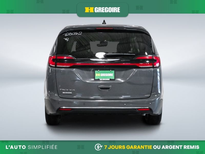 2023 Chrysler Pacifica Grey Laval - photo #7