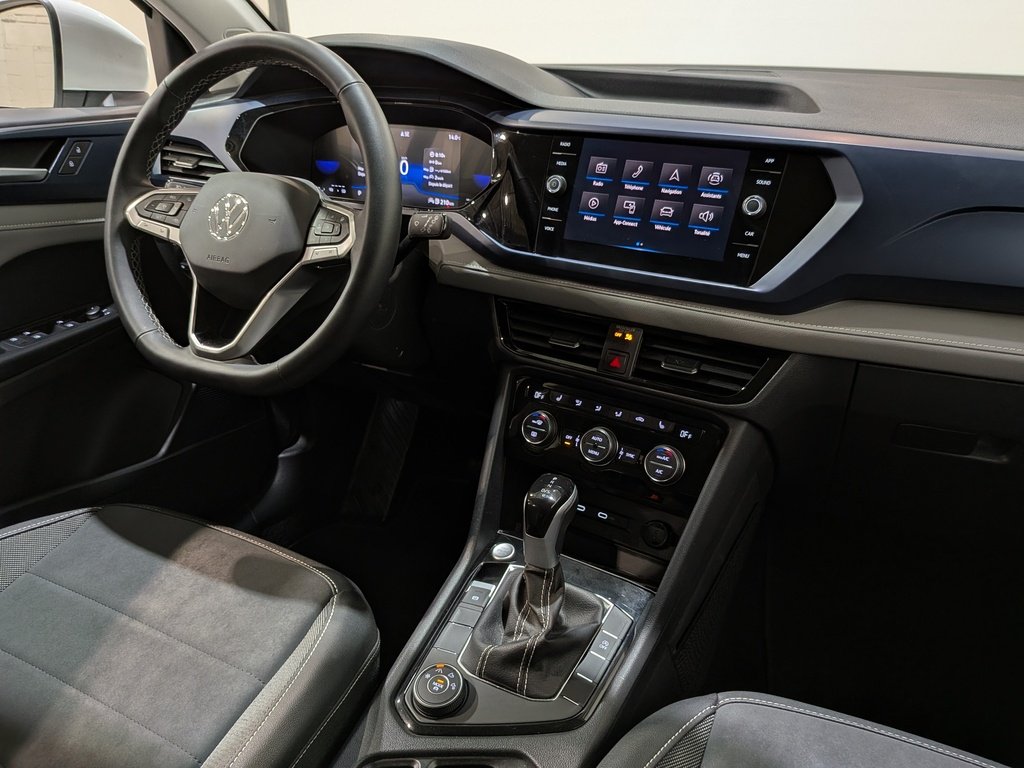 Volkswagen Taos Comfortline 4MOTION 2024 Blanc Val-David - photo #17