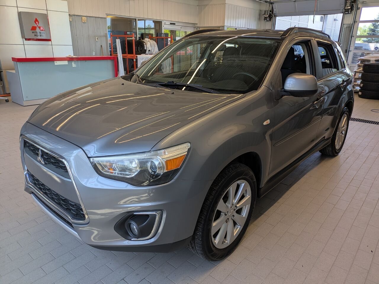 2015 Mitsubishi RVR Grey Gatineau - photo #1
