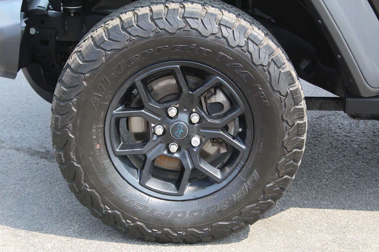 Jeep Wrangler 4xe VIN: 1C4RJXN61RW131569 2024 Noir Sainte-Rose - photo #23