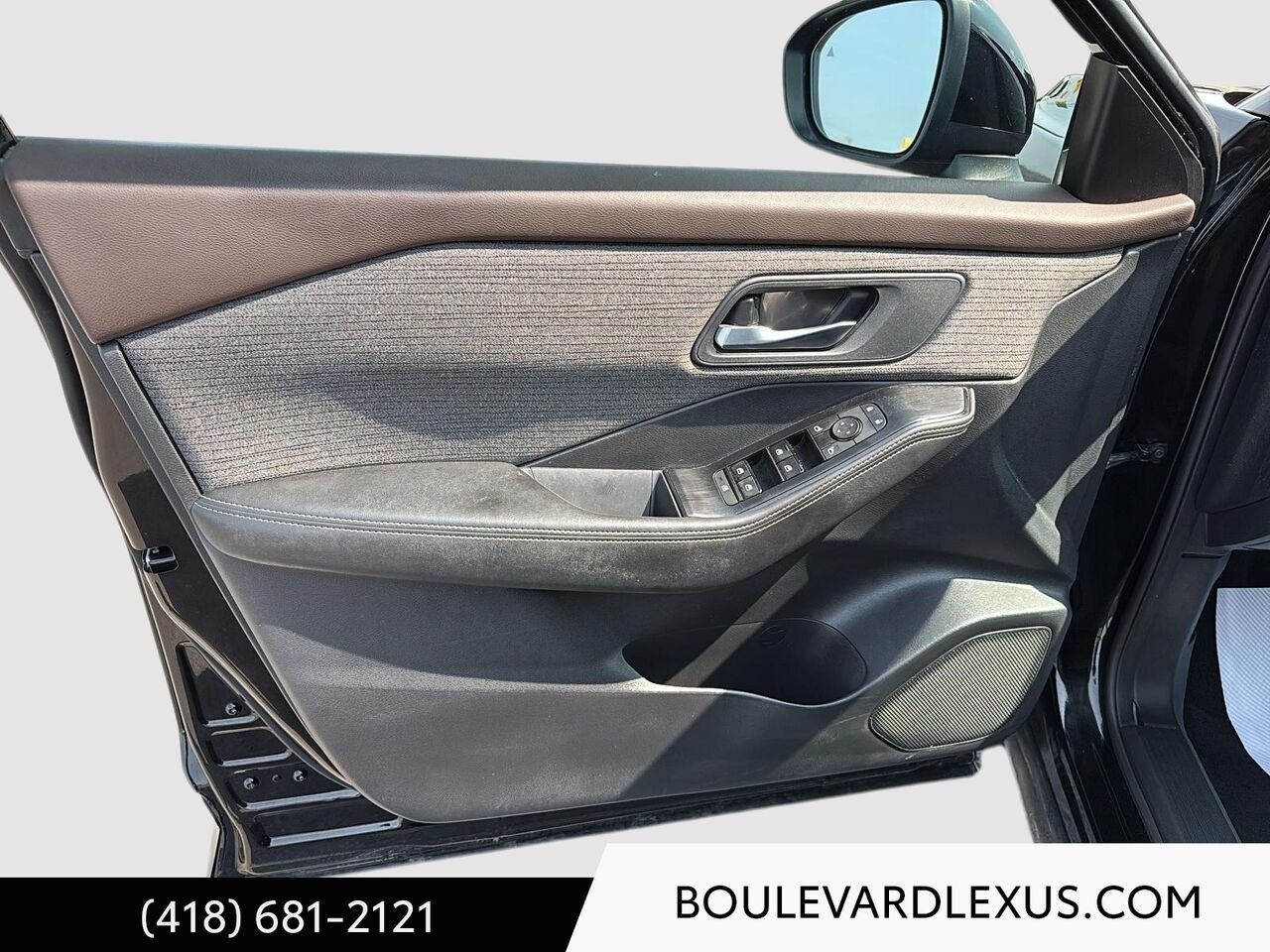 2021 Nissan Rogue Black Quebec - photo #7