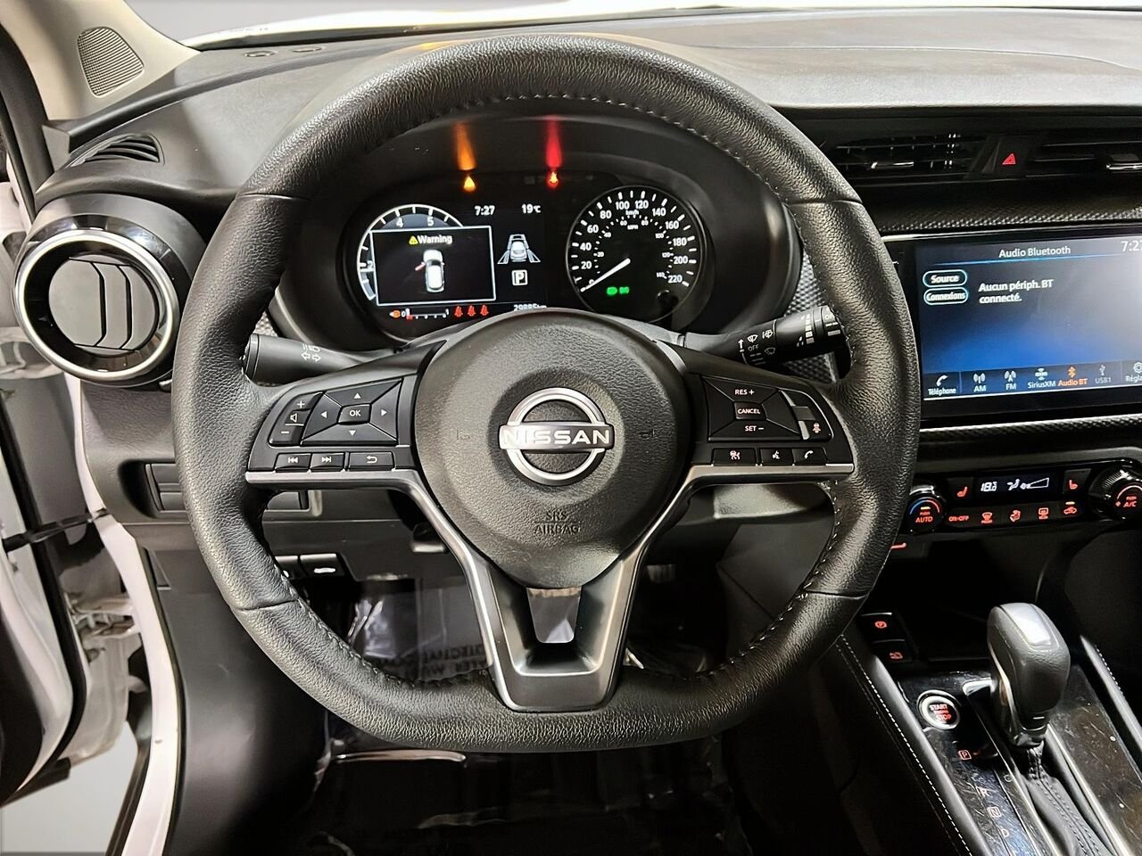 2024 Nissan Kicks SV TA White Québec - photo #11