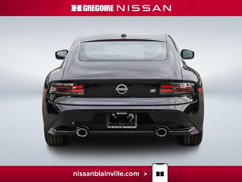 2025 Nissan Z Black Laval - photo #7