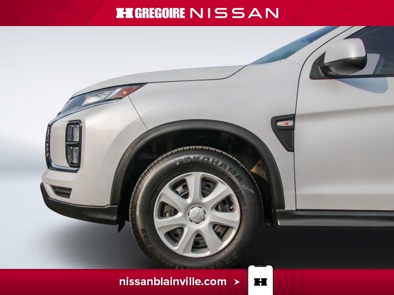 2022 Mitsubishi RVR White Blainville - photo #27