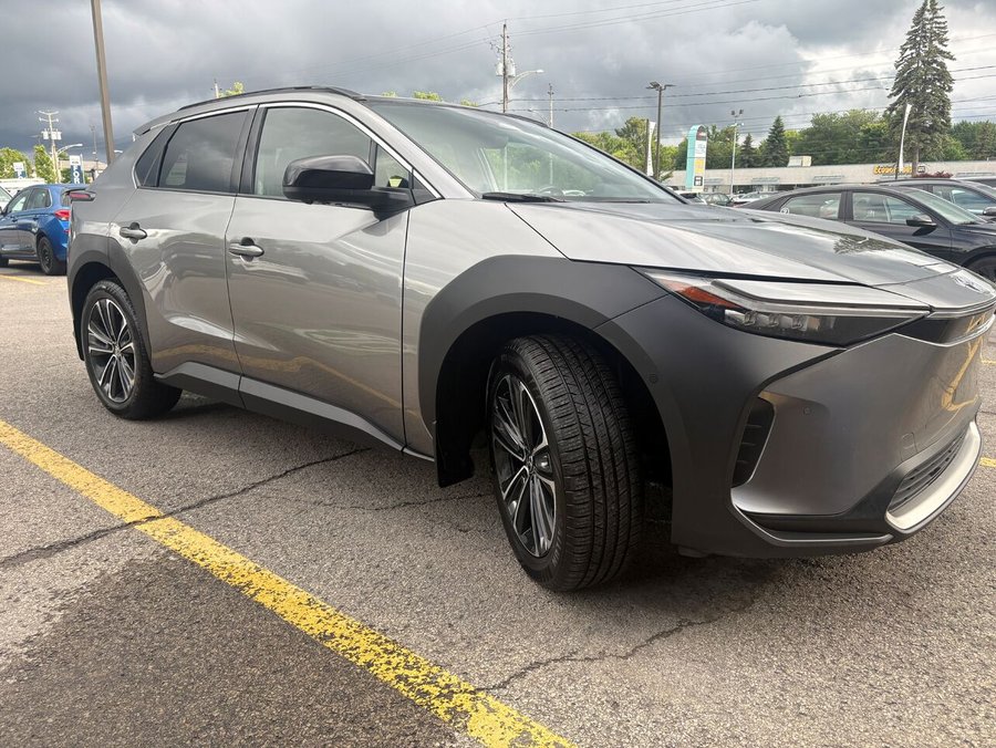 2023 Toyota bZ4X 2023 Grey
