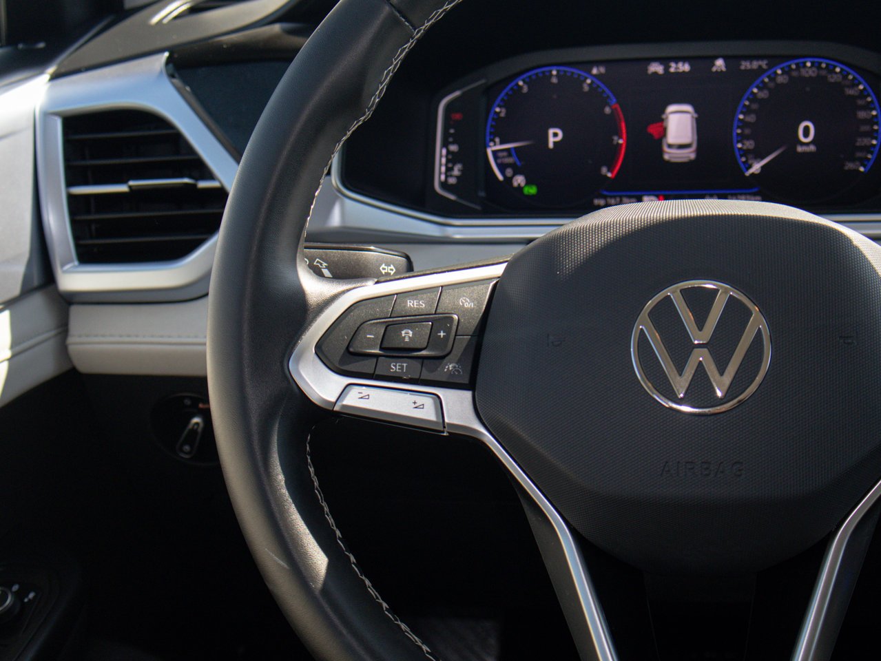 2026 Volkswagen Taos Comfortline 4MOTION Blue Sherwood Park - photo #20