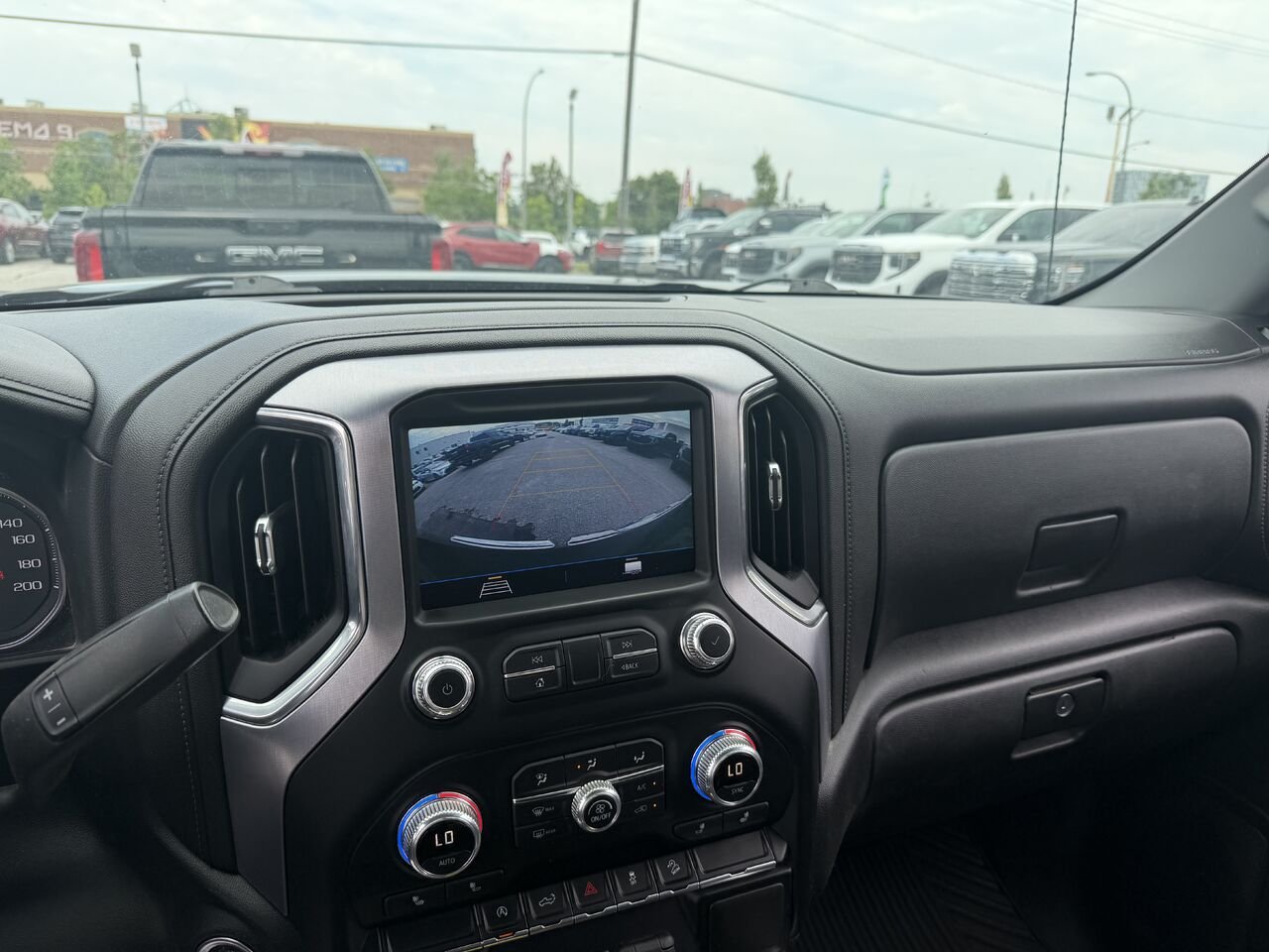GMC SIERRA K1500 ELEVATION Elevation cabine multiplace 4RM 157 po 2020 Noir Ottawa & Gatineau - photo #8
