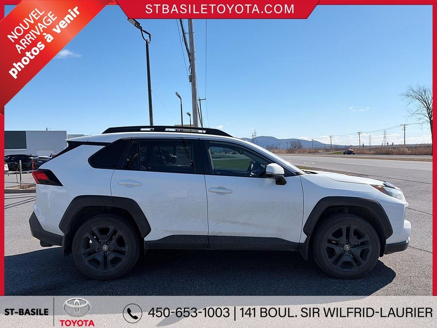 toyota RAV4 2022 2022 blanc