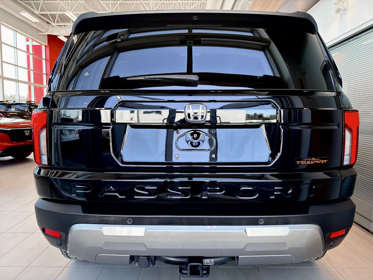 2026 Honda Passport Black Notre-Dame-des-Prairies - photo #9