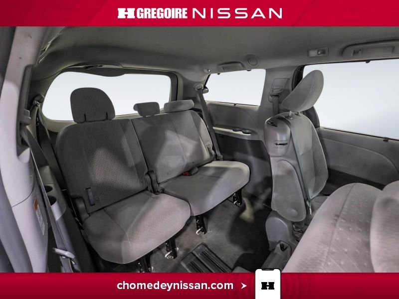 Toyota Sienna CA6751 | LE * Mag * DVD * Caméra 8 Places * 2018 Blanc Laval - photo #27