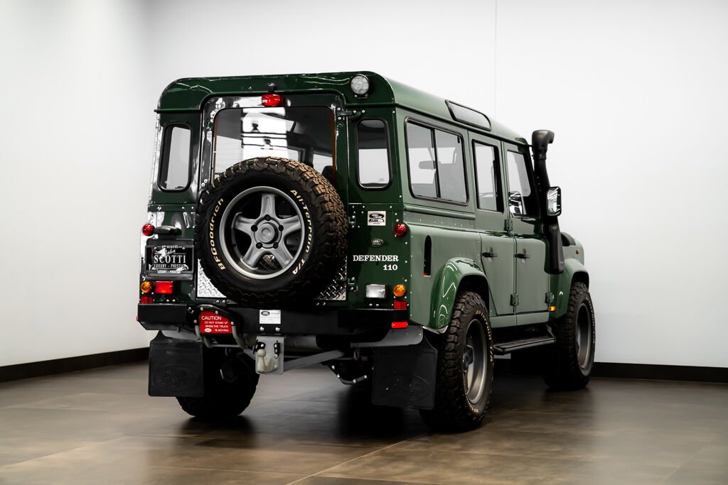 Land Rover Defender 1997 Vert Montréal - photo #3