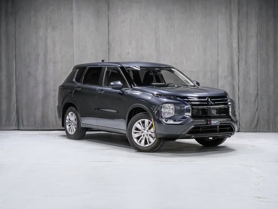2026 Mitsubishi Outlander ES Graphite Grey