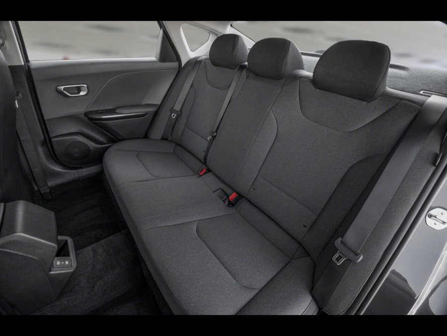 2026 Kia K4 2026 Morning Haze