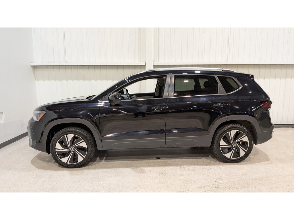Volkswagen Taos Comfortline 4MOTION 2025 Noir Val-David - photo #4