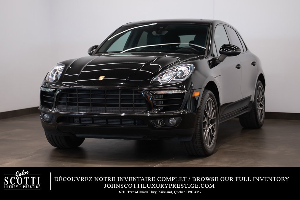 2018 Porsche Macan Sport \\ LOW KM Black Kirkland - photo #0