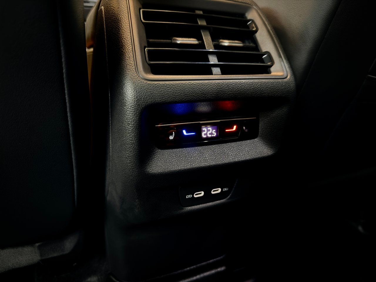 Volkswagen Tiguan 2026 Gris Notre-Dame-des-Prairies - photo #32