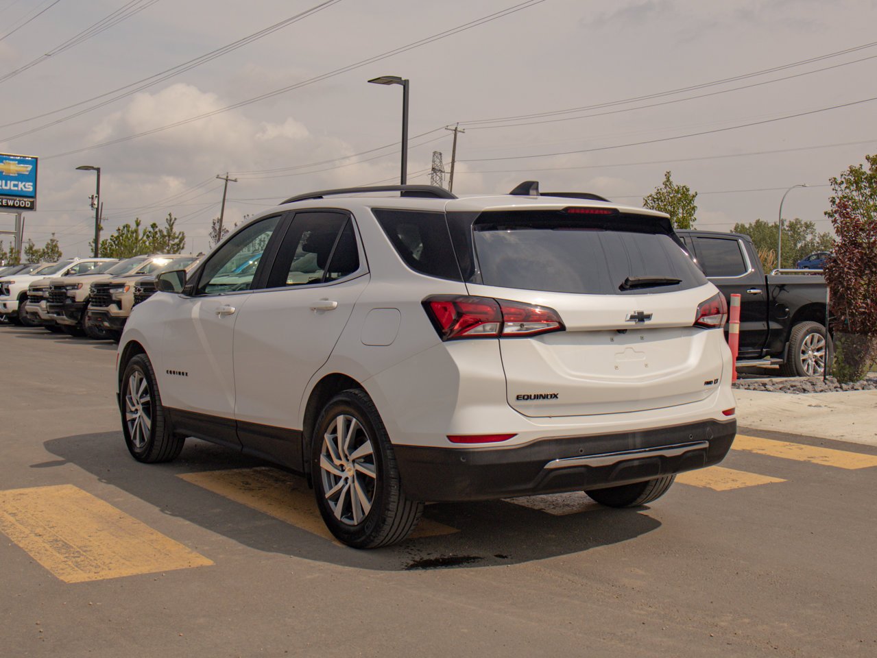 2022 Chevrolet Equinox AWD 4dr LT w/1LT White Sherwood Park - photo #7