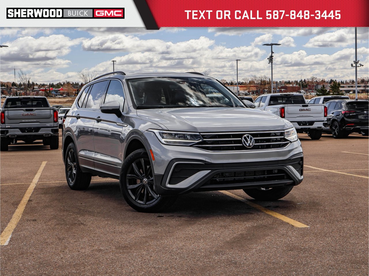 2024 Volkswagen Tiguan Comfortline 4MOTION Grey Sherwood Park - photo #0