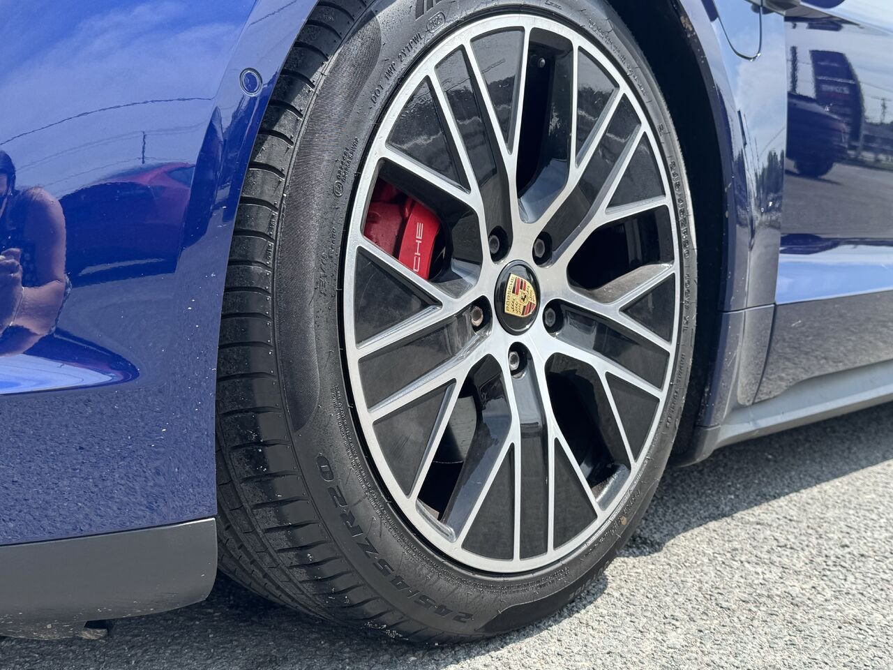 2020 Porsche Taycan 4S Blue Granby - photo #12