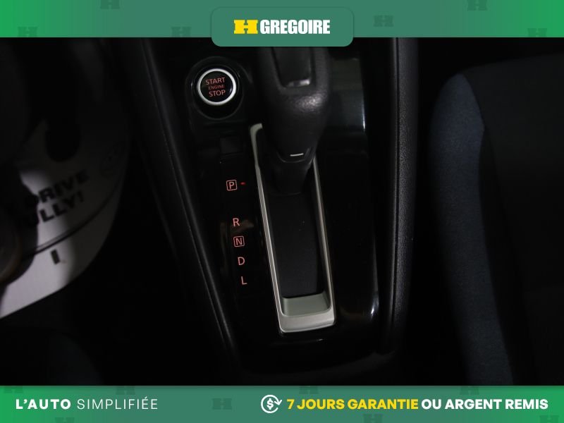 Nissan Versa 2023 Rouge Blainville - photo #17