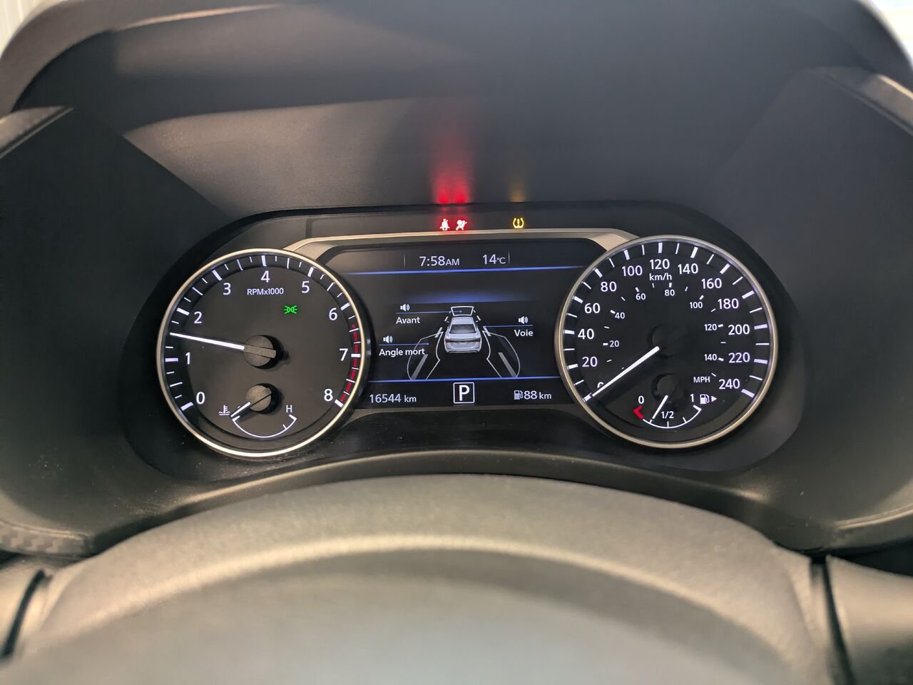 2025 Nissan Sentra Grey Gatineau - photo #8
