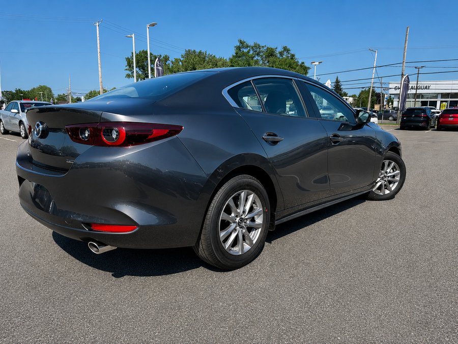 2025 MAZDA Mazda3 2025 Machine Grey Metallic