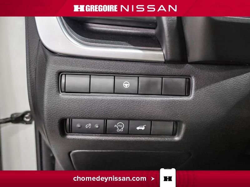 Nissan Rogue 2024 Blanc Laval - photo #14