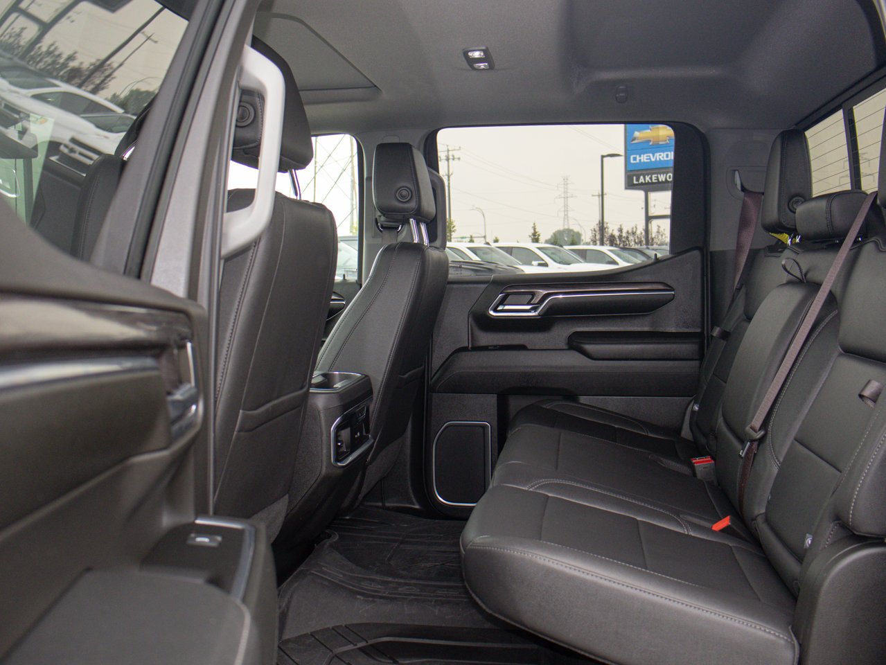 2024 Chevrolet Silverado 1500 4WD Crew Cab 147 LTZ Black Sherwood Park - photo #35