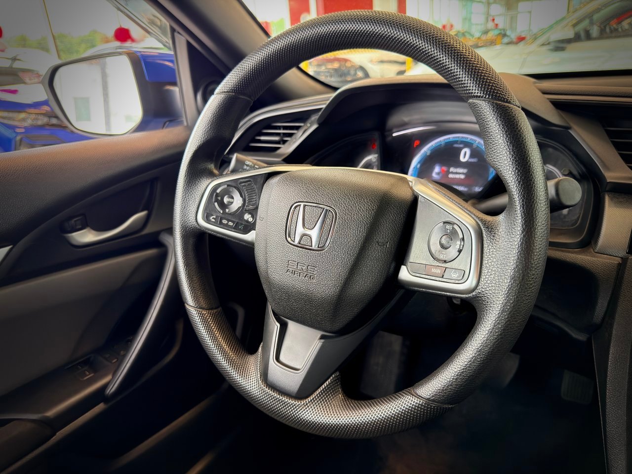 2018 Honda Civic Coupe Blue Notre-Dame-des-Prairies - photo #17