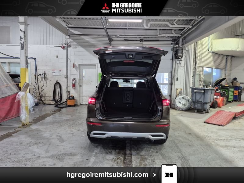 2023 Mitsubishi Outlander Plug-In Hybrid Bronze Blainville - photo #31