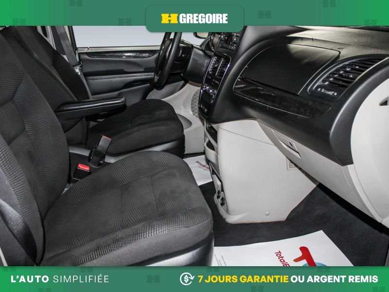 2020 Dodge GR Caravan Grey Blainville - photo #20