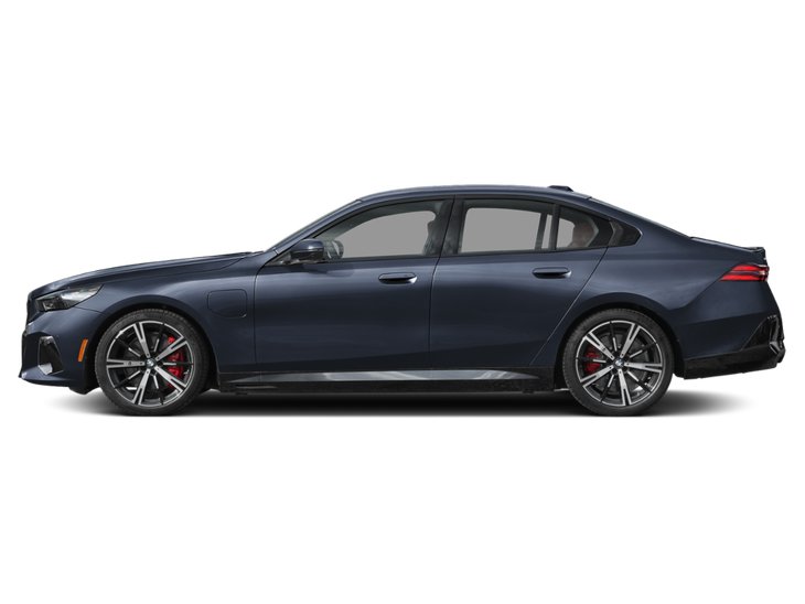 2025 BMW 5 Series 550e xDrive