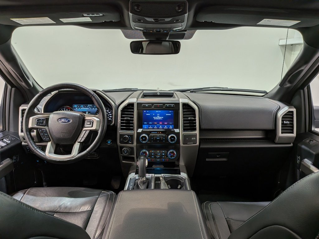 2020 Ford F-150 LARIAT 4WD SuperCrew 5.5' Box Black Val-David - photo #12