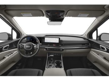 Kia Carnival LX