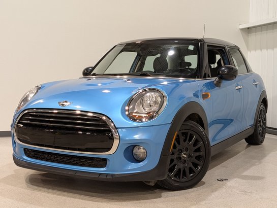 2016 MINI Cooper Hardtop 5 Door Blue