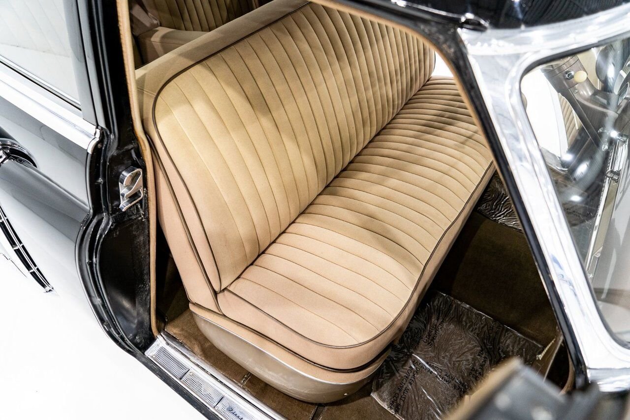 1951 Cadillac Fleetwood Unrestored factory black paint **PRICE IN USD** Black Montreal - photo #13