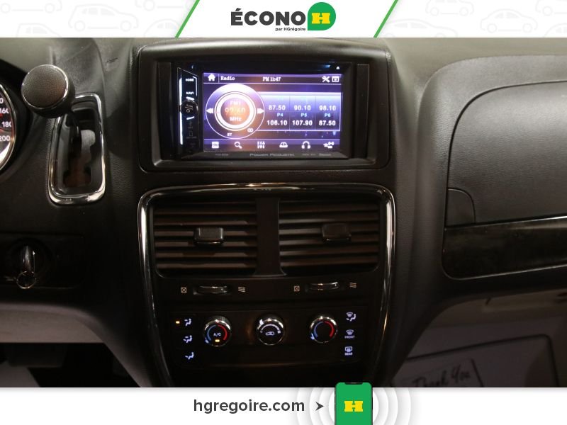 2017 Dodge GR Caravan White Laval - photo #15