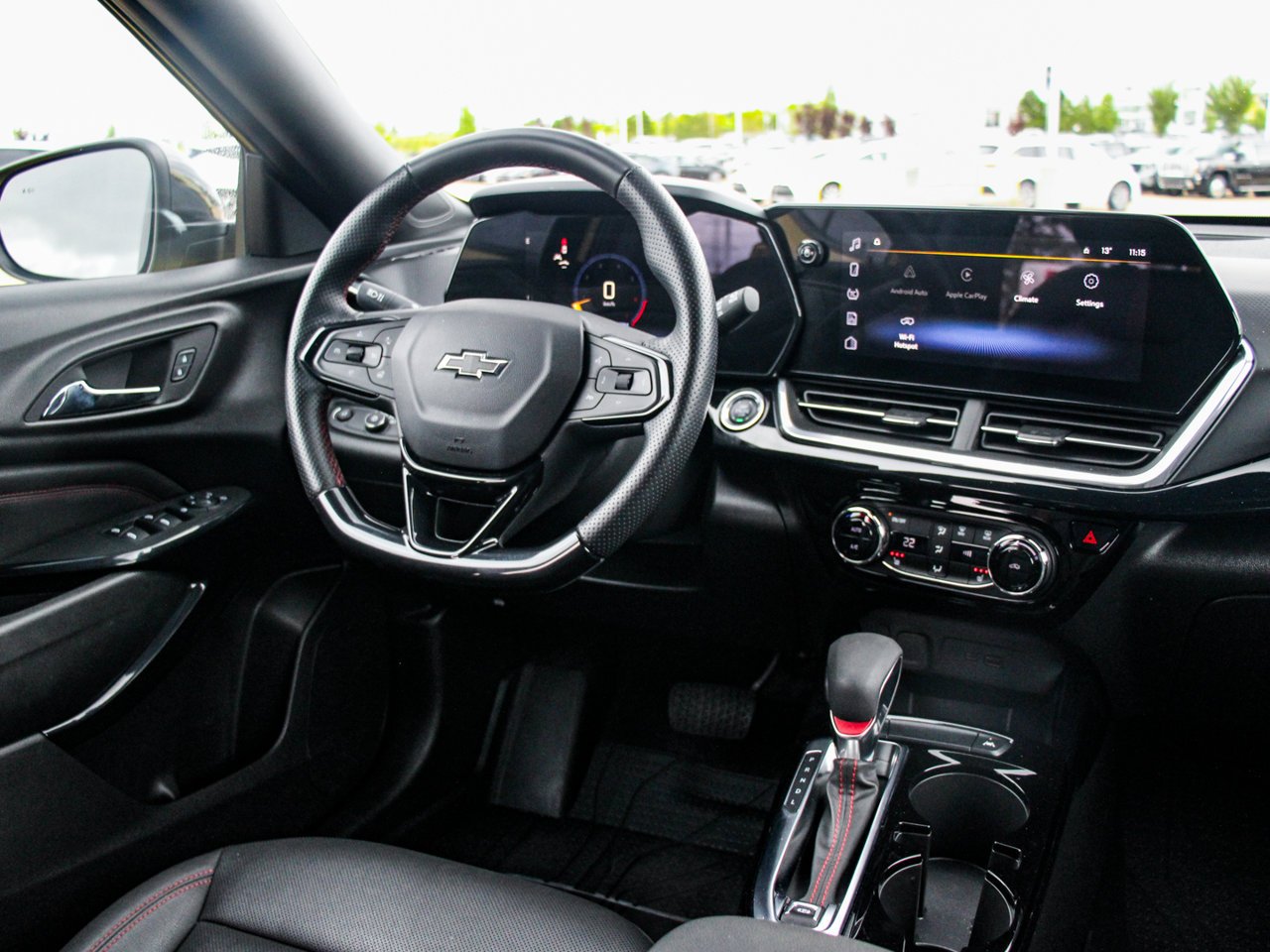 2024 Chevrolet Trax FWD 4dr 2RS Yellow Sherwood Park - photo #31