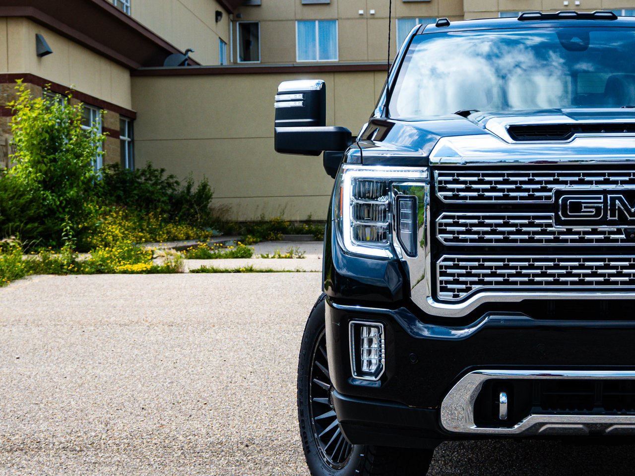 2021 GMC Sierra 2500HD 4WD Crew Cab 159 Denali Black Sherwood Park - photo #5