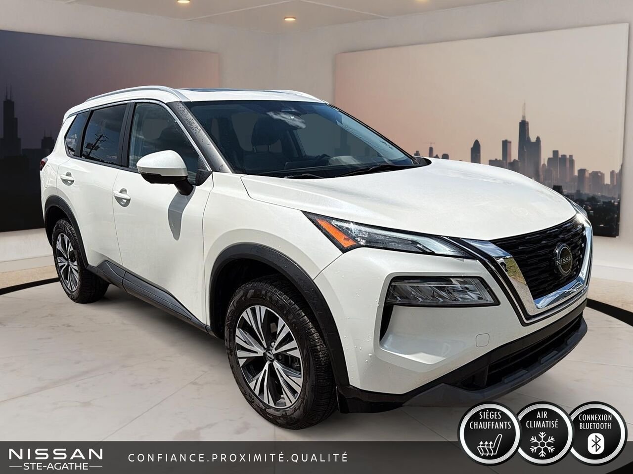 2023 Nissan Rogue SV TI avec ensemble toit ouvrant White Saint-Jérôme - photo #2