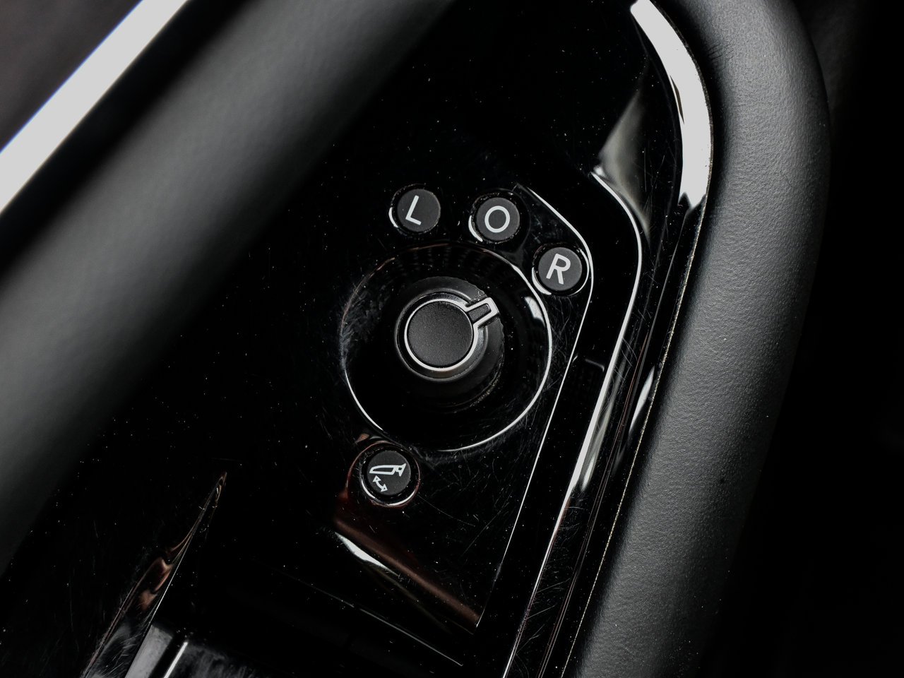 2023 Jeep Grand Cherokee Overland 4x4 Black Sherwood Park - photo #19