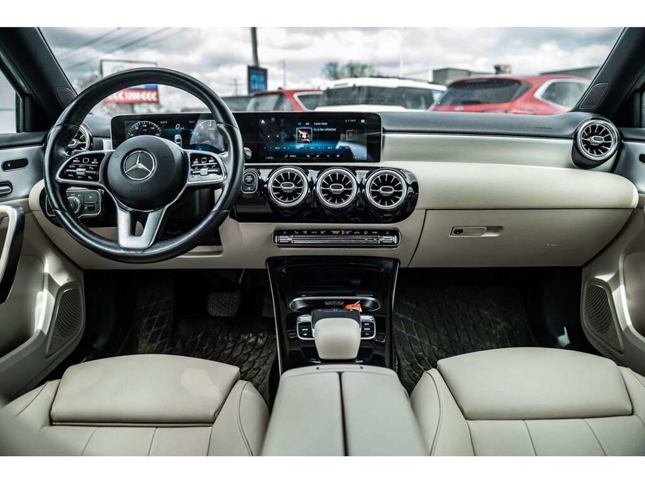 2019 Mercedes-Benz A-Class Silver Sainte-Julienne - photo #26