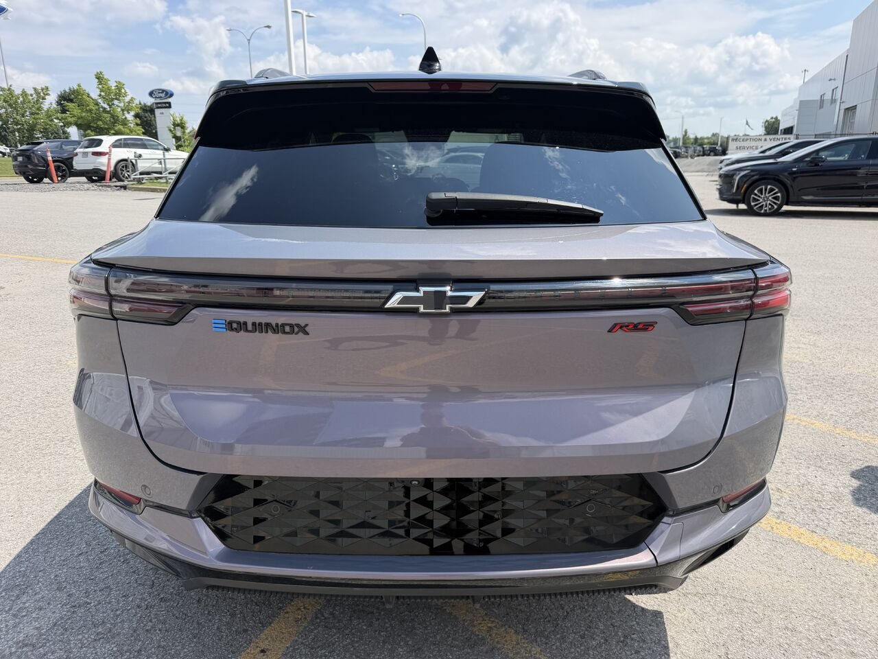 2024 Chevrolet Equinox EV 2RS Grey Laval - photo #9