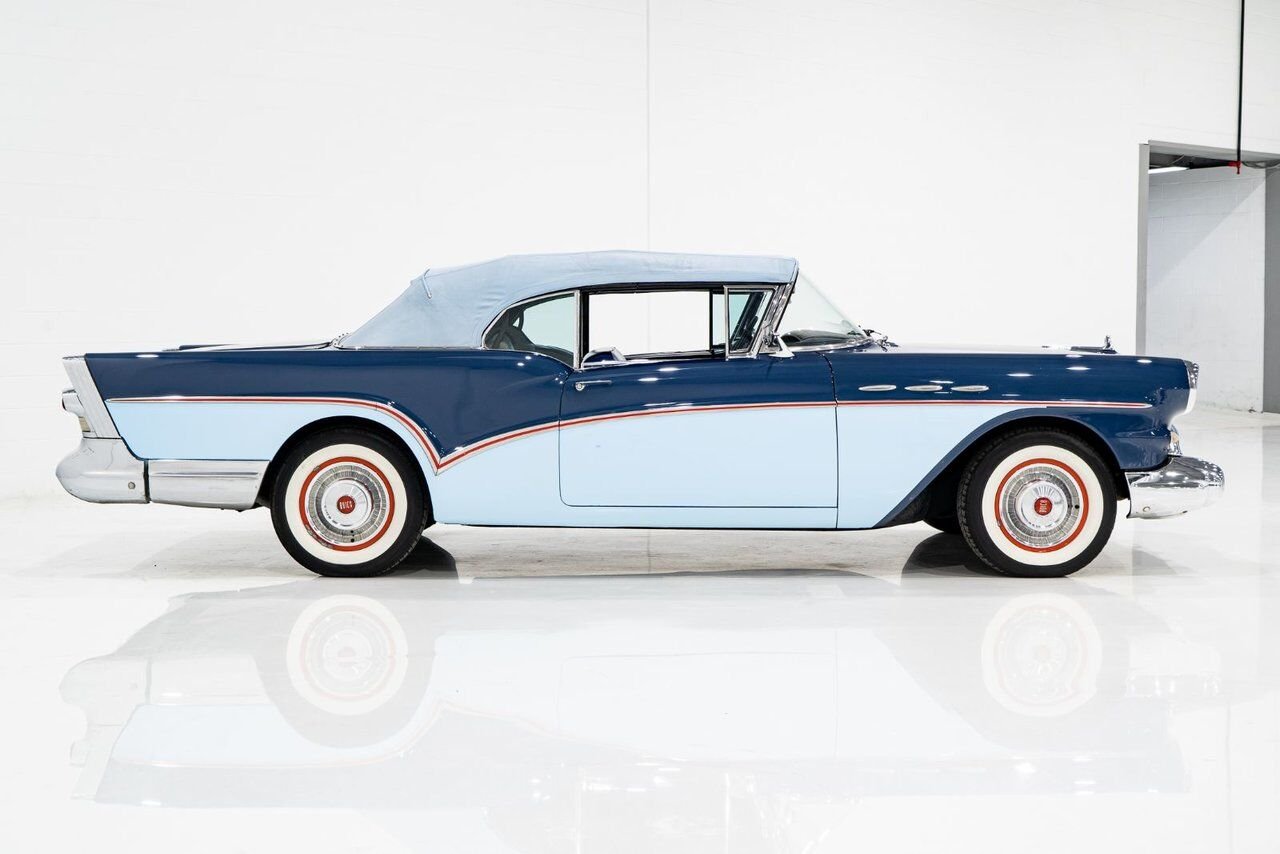 Buick Special 364/300HP NailHead 1 of only 2,056 | PRICE IN USD 1957 Bleu Montréal - photo #53