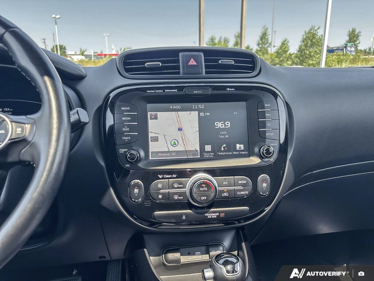 Kia Soul KNDJP3A51J7582744 2018 Rouge Mirabel - photo #21