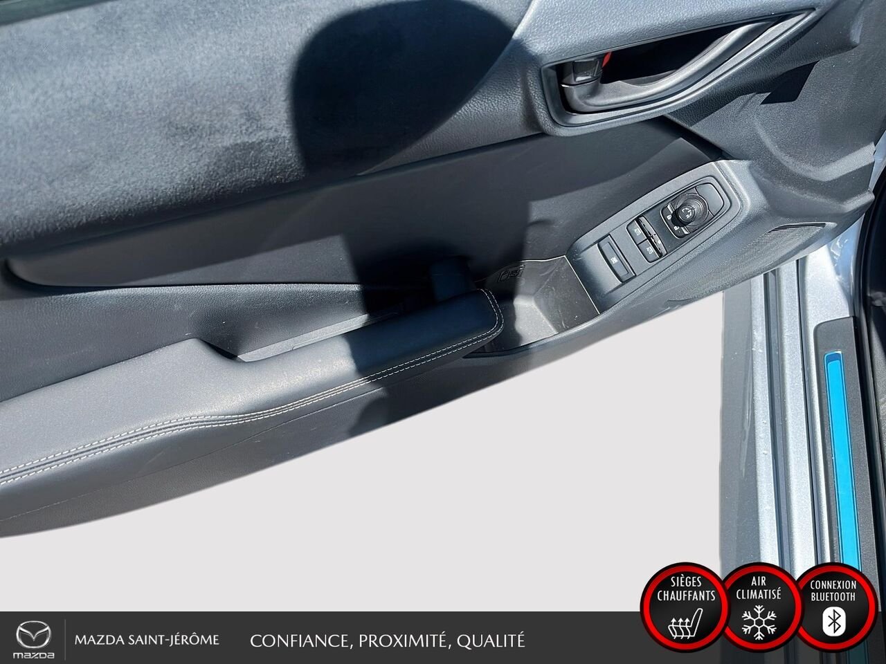 2025 Toyota GR86 Premium | AUTOMATIQUE | CLEAN CARFAX | Grey Saint-Jérôme - photo #12