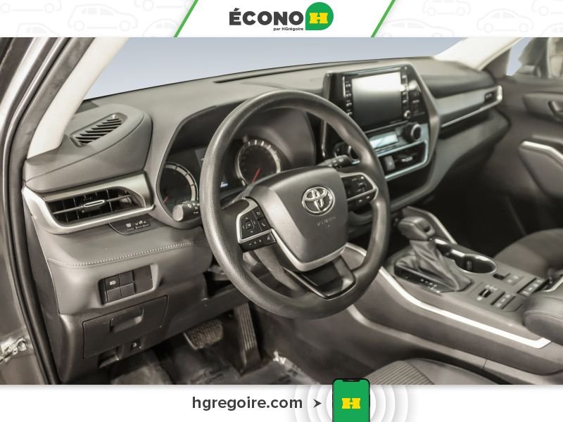 2022 Toyota Highlander Grey Laval - photo #23