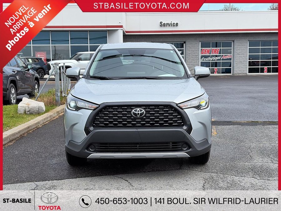 TOYOTA Corolla Cross 2023 2023 Argent sonique métallisé