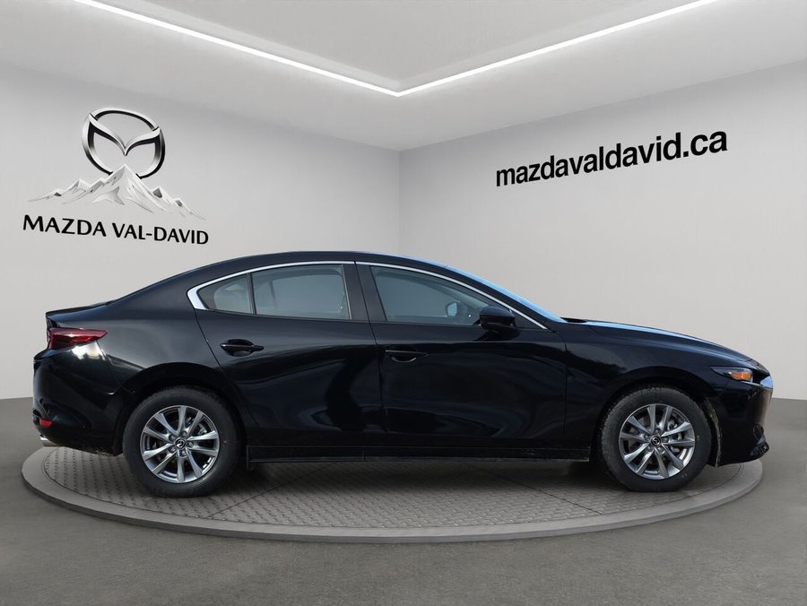 2025 Mazda Mazda3 Awd, tout équipé, sièges et rétroviseurs chauffants, caméra de recul Jet Black Mica