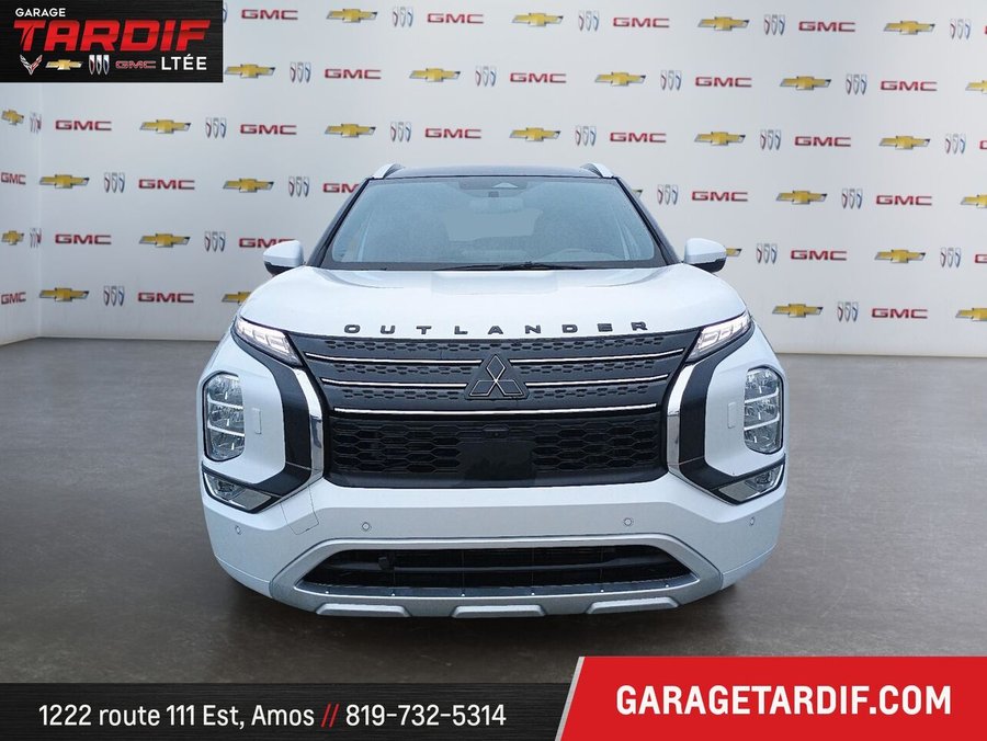 2023 MITSUBISHI OUTLANDER 2023 White